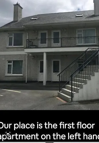 Spacious 4Bed Duplex In Newcastle Galway City Apartment *