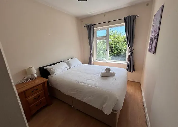Spacious 4Bed Duplex In Newcastle Galway City 公寓 *